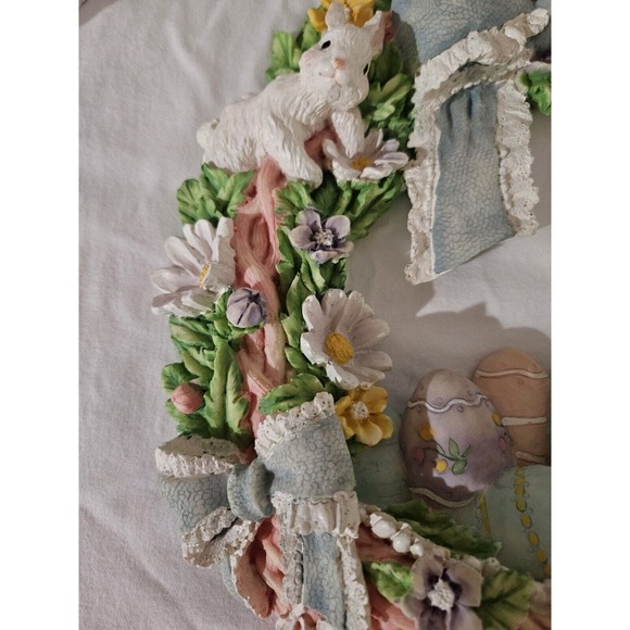 13" Hand Painted Easter Resin Wreath Bunny Holiday Seasonal Spring #59054 - Picture 4 of 8